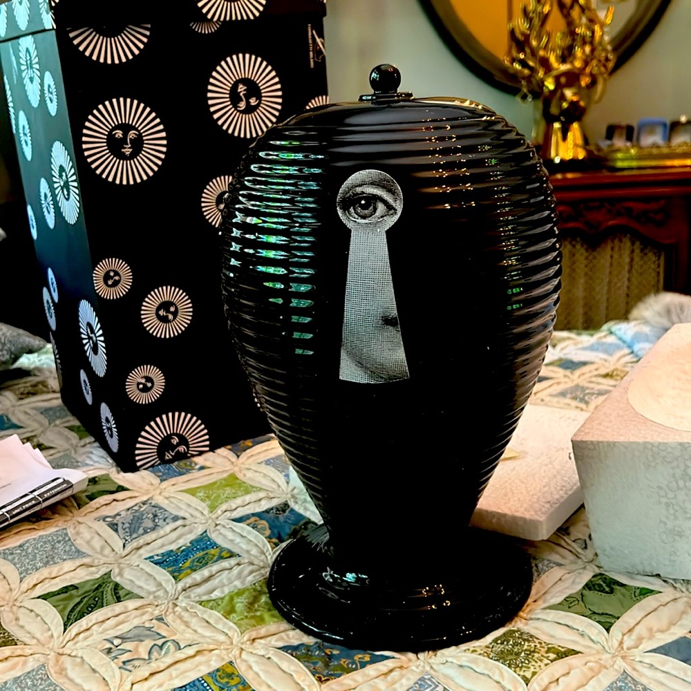 Fornasseti urn Serraturo Regato Nero w box tags receipt limited ed 100 of 499